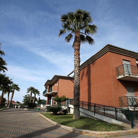 Residence Villaggio Del Sole Termoli Exteriör bild
