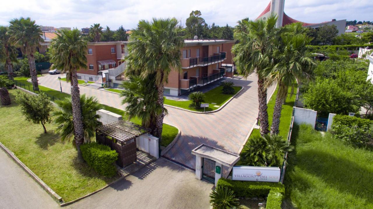 Residence Villaggio Del Sole Termoli Exteriör bild