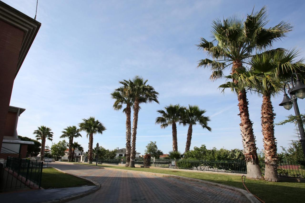 Residence Villaggio Del Sole Termoli Exteriör bild