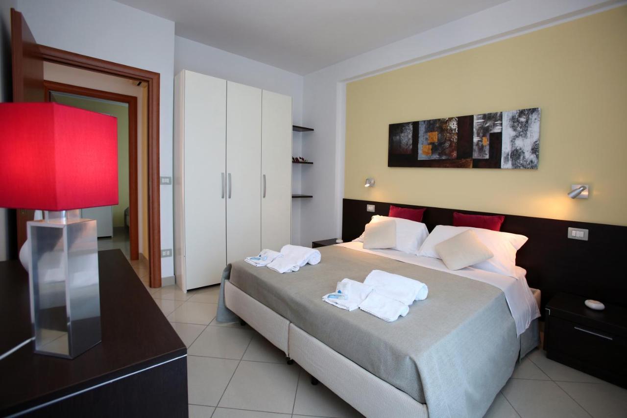 Residence Villaggio Del Sole Termoli Exteriör bild