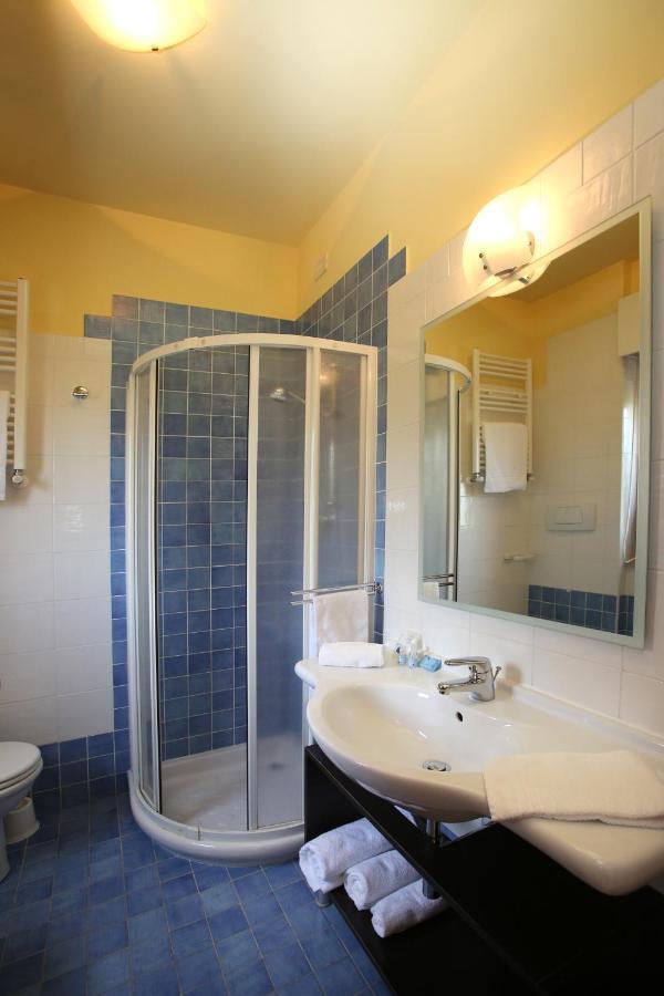 Residence Villaggio Del Sole Termoli Exteriör bild